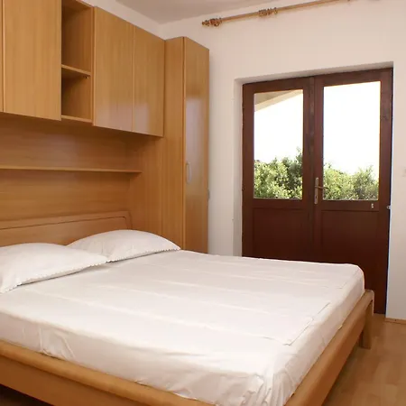 Simuni 236d Apartman